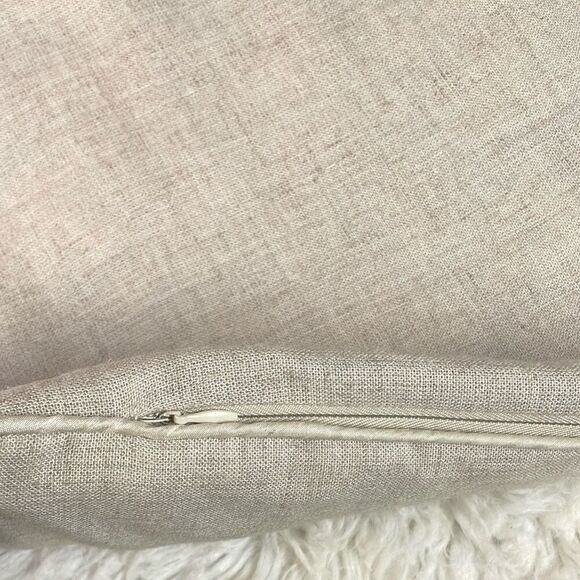 Embroidered Heart Floral Linen Blend Pillow Cover Embellished Metallic 15x15 - Picture 7 of 9